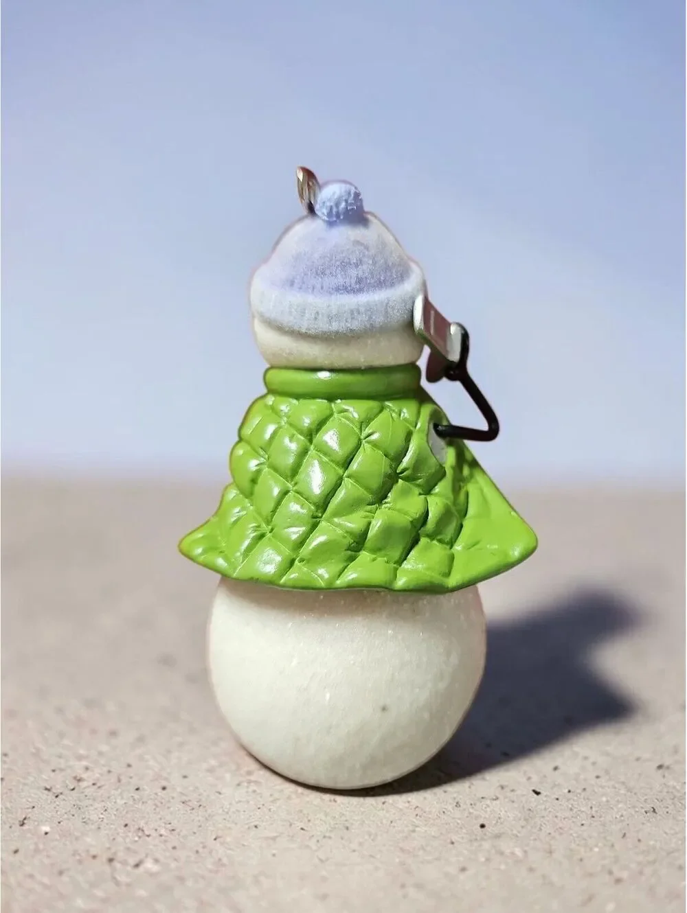 Hallmark Keepsake 2008 Snow on the Go Snowman Ornament w/ Box